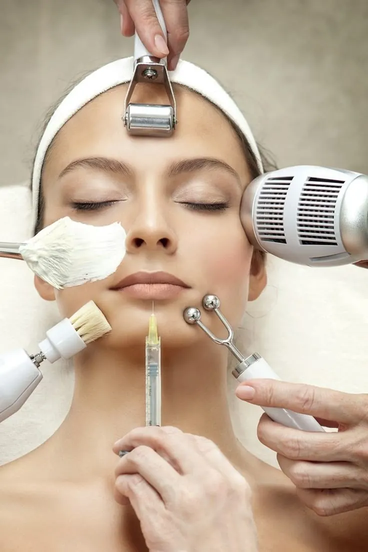 Certificate in Beauty Aesthetic Course training session at the Kira Exotica beauty academy in Indore